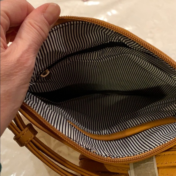 NWT Deluxity LA mustard crossbody with tassels. - Picture 4 of 5